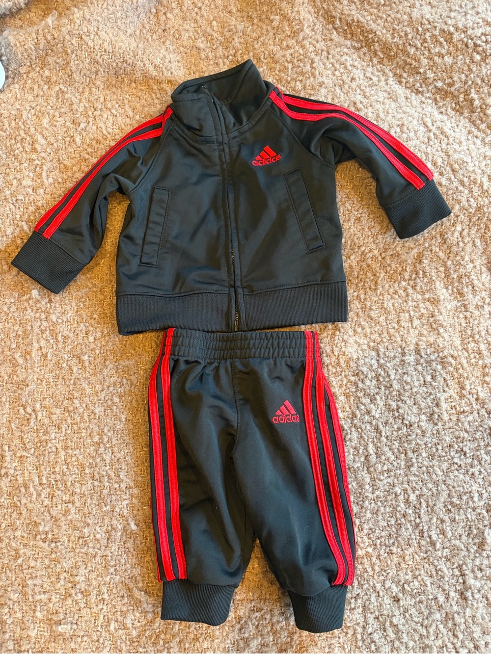 Adidas Baby Infant Tracksuit 2 Pc Set Jacket & Pants Track Suit 3mo Black Red